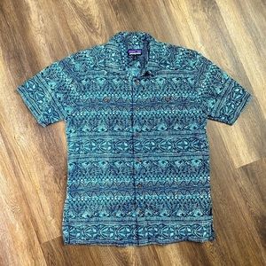 Patagonia Hawaiian Short Sleeve Button Down